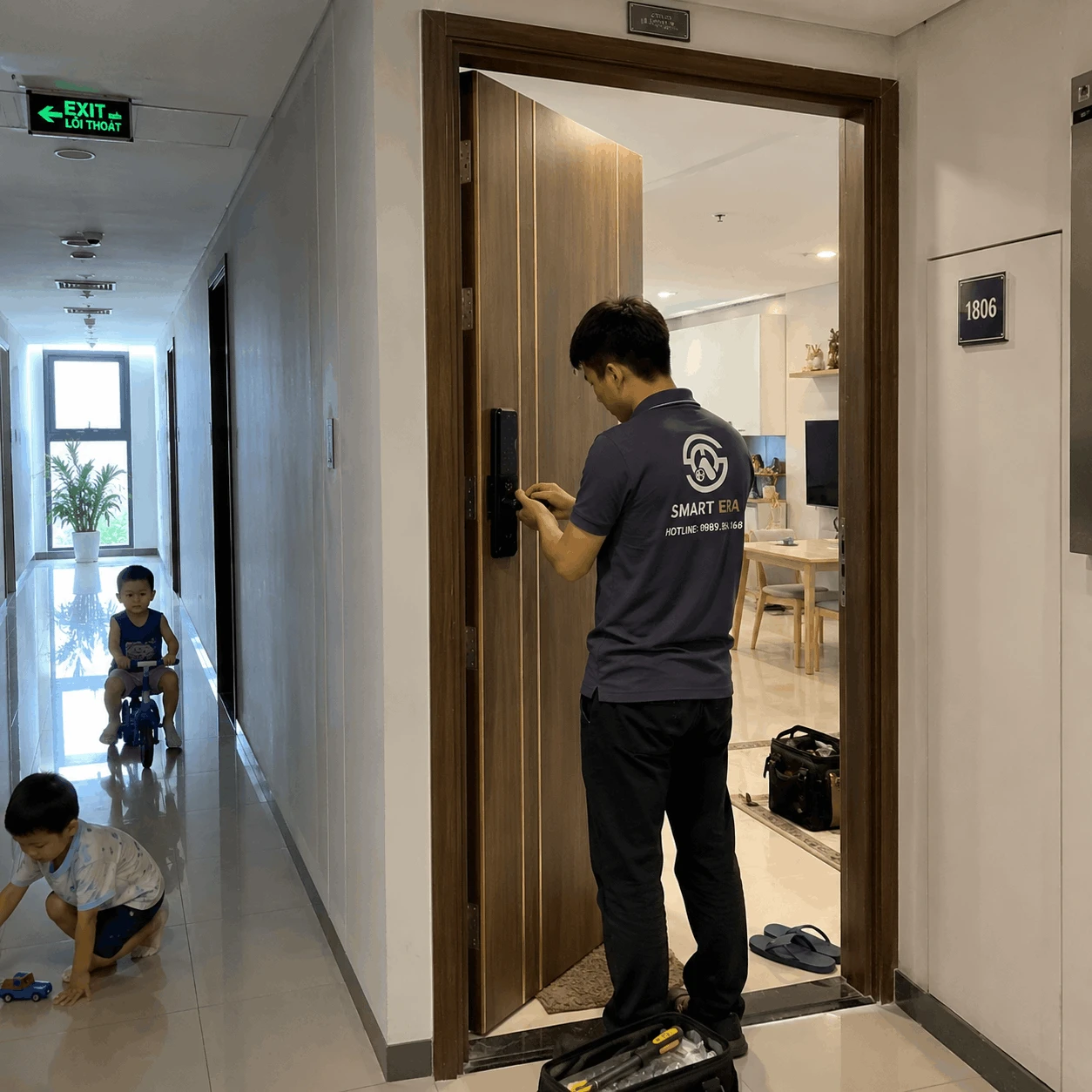 Báo Giá Lắp Đặt Khóa Cửa Thông Minh Tại Thanh Xuân – Chi Phí Thực Tế & Kinh Nghiệm Chọn Khóa